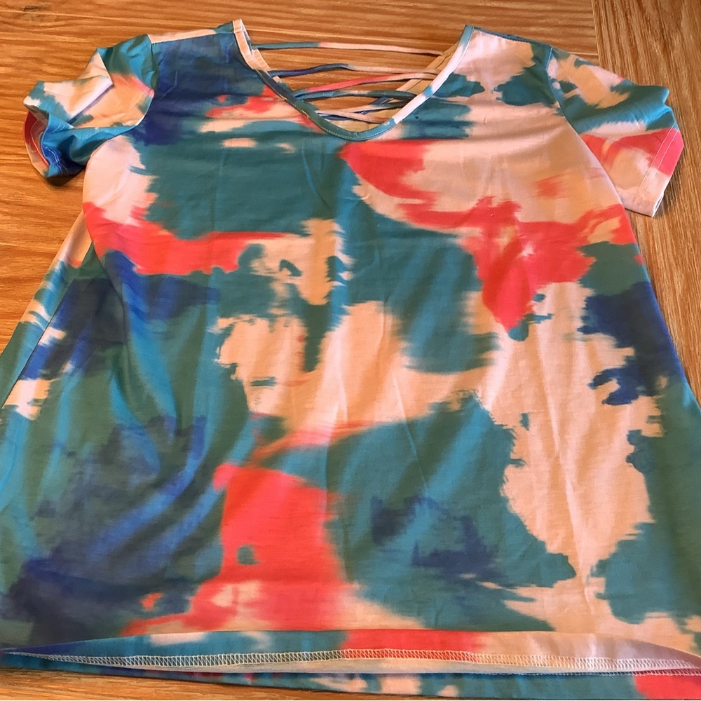 Women’s Short Sleeve Tie-Dye V-Neck Top - Blue, Coral & White